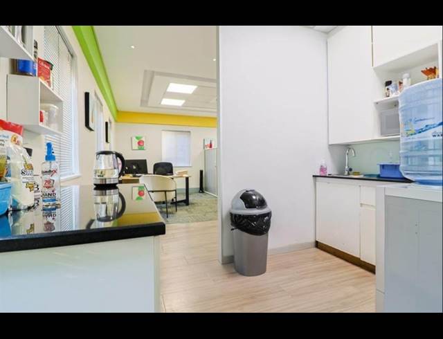 229M² OFFICE FOR SALE IN MEYERSDAL